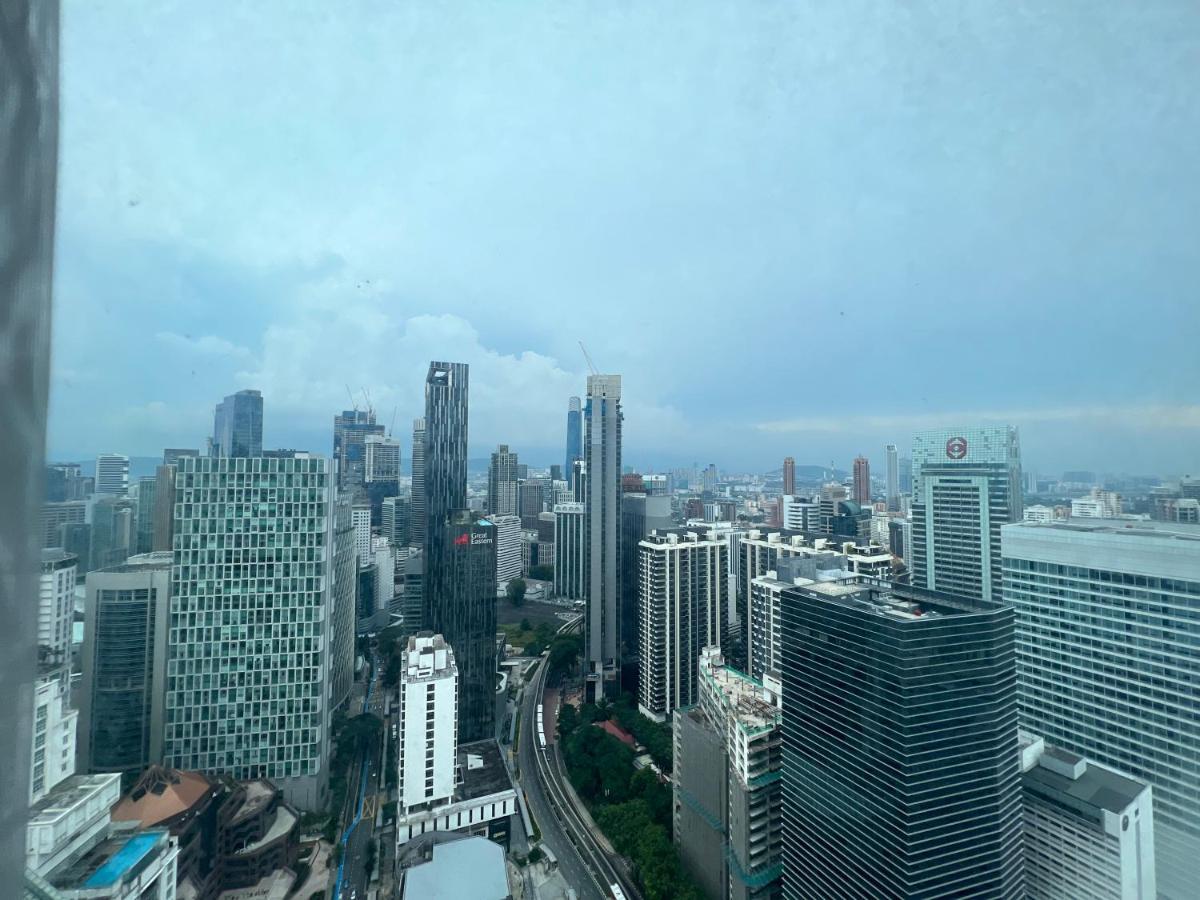 Vortex Suites Klcc By Hafizah Suites Куала-Лумпур Экстерьер фото